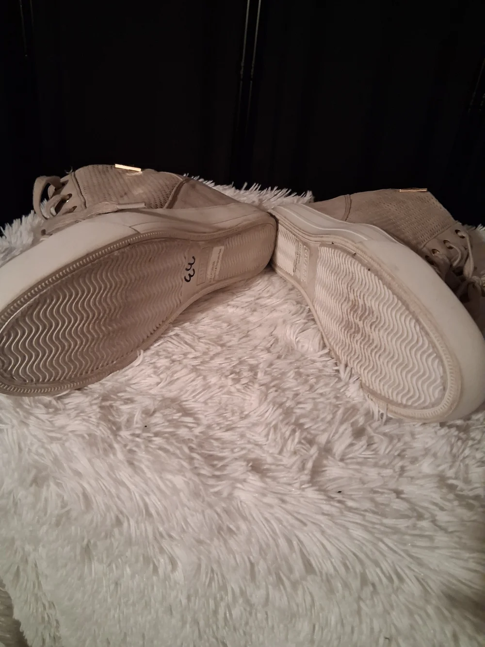 Guess high top